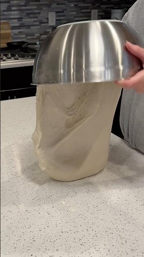 How to shape sourdough bread (pre shaping and final shaping)
