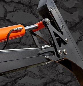 High-quality log cranes — BMF Forestry Trailers & Cranes