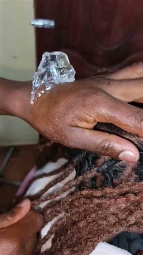 Why Your Locs Are Breaking & How to Fix Thinning Edges