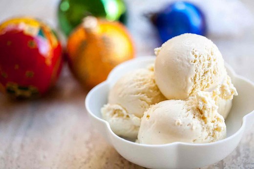 If You Love Eggnog You Have to Try This Homemade Ice Cream Recipe