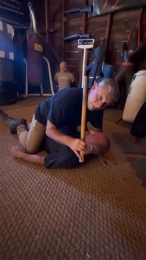 Damian Ross - The Self Defense Company | Club Strangle & Neck Crank - Brutal Grappling Defense (Damian Ross Teaches Real Self Defense) In this video, Damian Ross of The Self... | Instagram