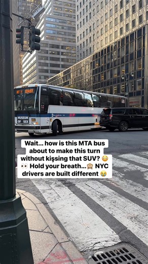 201K views · 902 reactions | Wait… how is this MTA bus about to make this turn without kişsing that SUV?  Hold your breath… NYC drivers are built different  | MyKzoey | Facebook