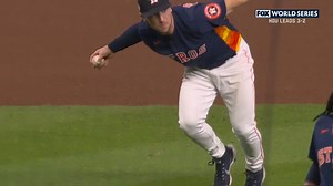 Barehanded Breggy. 🤯 | Houston Astros