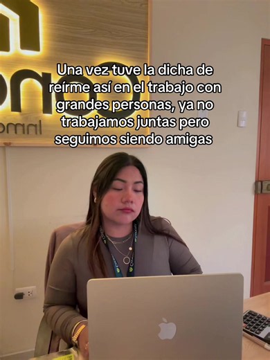 Extraño a mis amigas: cómo mantener la amistad después del trabajo