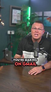 Do you 𝐫𝐞𝐜𝐞𝐢𝐯𝐞 𝐭𝐨𝐨 𝐦𝐚𝐧𝐲 𝐮𝐬𝐞𝐥𝐞𝐬𝐬 𝐞𝐦𝐚𝐢𝐥𝐬 in your inbox ? 📩 Try Unroll.me, the fastest email cleaner. | Unroll.Me