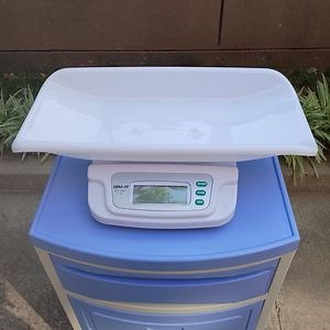 [Hot Item] Good Ebsa-20 20kg Household Electronic Measuring Scale Newborn Infant Digital Baby Weight Scale
