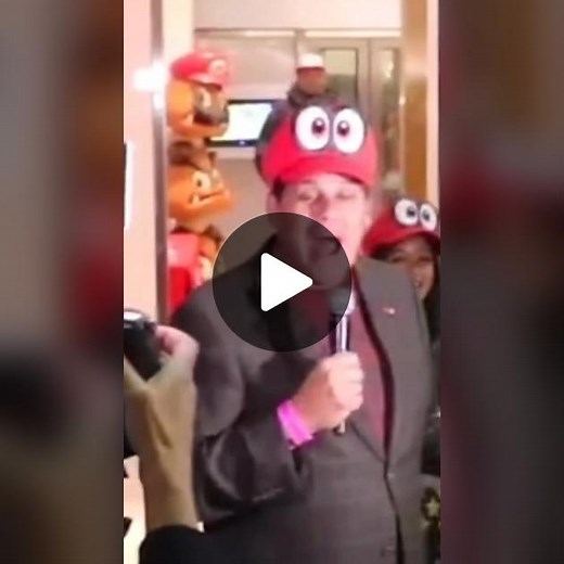 That time I met Reggie by being first in line at the Super Mario Odyssey midnight launch at Nintendo NY! #nintendoswitch #supermarioodyssey #nintendony #reggie