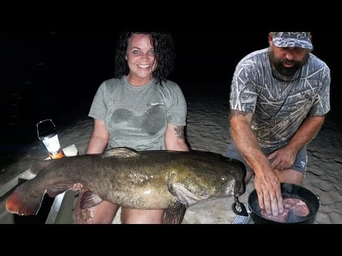 All NIGHTER On The RIVER! Steaks On The SANDBAR, Frog Giggin, & Using POOL Noodles To Catch CATFISH!