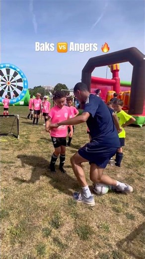 Quelle ville ensuite ?👀 #footballshorts #angers #footballskills #panna #pourtoi #football #futsal