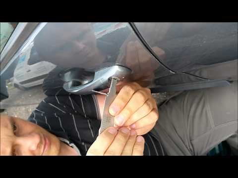 comment ouvrir une voiture sans clé en moins de 3 min