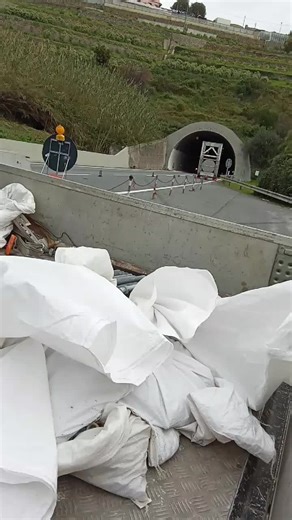 Video di Daniel fantastic (@daniel.fantastic2) con original sound - omorfarouksalam