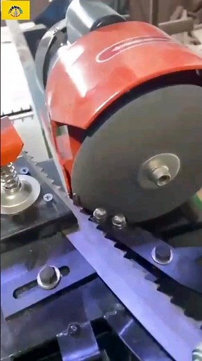 How to sharpen a band saw blade with a machine