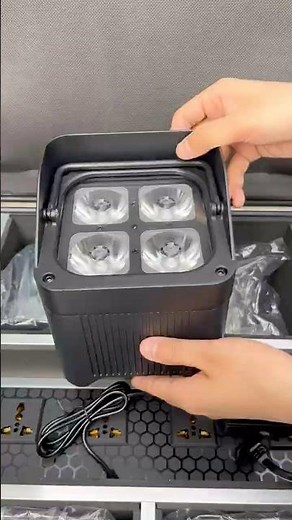 Outdoor Waterproof 4x20W LED Battery PAR Light for Event Uplighting