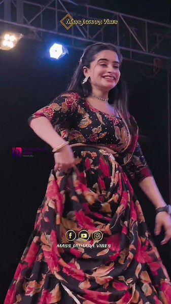 Watch Ammu's Steal the Show with Incredible Dance: Na Paru Kamali Song! #ammu #event #shorts #viral