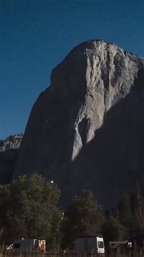 Last year, climbers Tanner Wanish and Mike Vail made Yosemite history by setting a new Triple Crown record: completing Mt. Watkins, El Capitan, and Half Dome in 17 hours and 55 minutes. 📰 | https://bit.ly/3pc7KV4 (Yosemite special offers) This time-lapse from Instagram user @wylderroads captures their five-hour ascent of El Capitan through the middle of the night, part of an incredible 70-pitch, 8,000-foot vertical journey. #YosemiteNation - Visit Gold Country - Visit California - California Hi