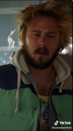 It's hard to stay loyal. #Workaholics #grass