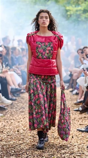 Rolf Ekroth SS26 – “189 days later - Encore” We are thrilled to be back for the third season in a row with Rolf Ekroth at his SS26 runway for Copenhagen Fashion Week @rolf_ekroth @cphfw Photography @jamescochranephoto Hair direction: @melvinroycelane for @elevenaustralia @elevenaustraliapro Makeup: @jenny_jansson Rolf Ekroth team: @emmasaarnio @hotitalianbaby @subete.agency @leila.bbz | Eleven Australia