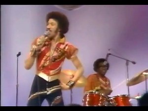 Talk about a #tbt: The #Commodores on Soul Train in 1976 performing "Fancy Dancer"! Listen here: https://ClassicMotown.lnk.to/FancyDancer | The Commodores