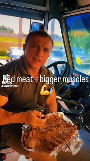 Eat red meat if you want bigger muscles 💪. #upsdriver #upsfamily #upslife #FITOVER50 | Silvio Tellez