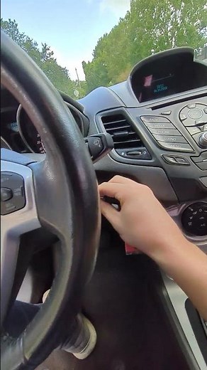 2015 Ford Fiesta | Quick Walkaround & Features