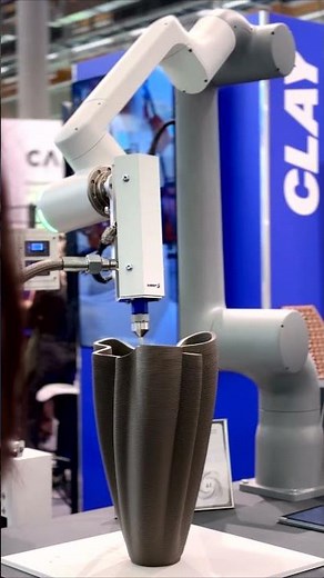 Clay 3D Printing with an ABB Robotic Arm at Formnext