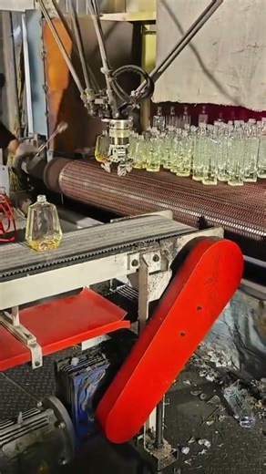 Alat canggih untuk produksi botol kaca #shorts