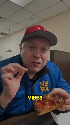 I reviewed 4 Different Pizzas at DaVinci Pizza on the Square in Scranton: 🥔Pagash 👵Grandma 🍯Hot Honey Pepperoni, 🐓Buffalo Chicken Which pizza did I think is best? Which is your pick? | NEPA Pizza Review