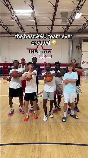THE BEST AAU BASKETBALL TEAM EVER CREATED 😳