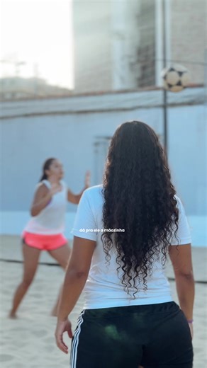 Correção do fundamento de cabeceio no futebol