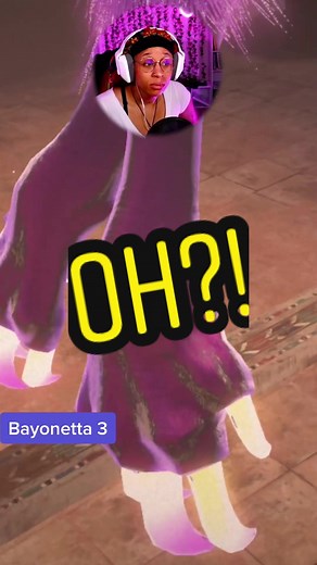 Epic Bayonetta Fight with Viola! #Womeningaming