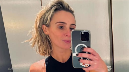 Anna Woolhouse stuns fans in swimsuit as she begins 2026 by going for a dip