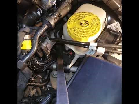 38.- 2015-2017 CHRYSLER 200 2.4L JUMPER HOSE REPLACEMENT