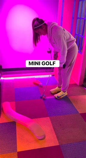 Mini golf | Gabbygolfgirl