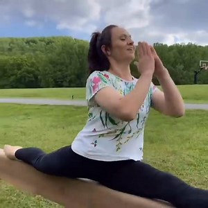 Gymnastics Tik Tok of the Day: Aurelia Dobre (ROU) 1987 World AA champion! @aurelia_dobre | International Gymnast Magazine