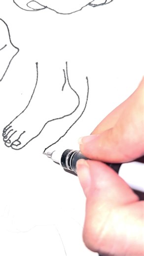 We’re drawing legs ✨#drawing #legs #art #sketch #howtodraw #drawingtutorial #shorts #fyp