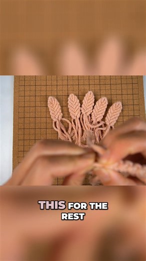 Learn How to Create Flower Petals with Macramé 🌸 In this short tutorial, I’ll show you how to create beautiful macramé flower petals using a simple, repeatable pattern. You’ll see exactly how to form soft, balanced petals — and how to tighten and trim your anchor cords for a clean, polished finish. No complicated knots. No stress. Just a few mindful minutes to create something calm, creative, and truly beautiful. 🎬 Watch the full step-by-step tutorial here → https://youtu.be/K1HTnELbH6c Let’s 