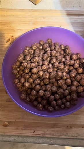Cocoa Puffs With Actual Chocolate Milk #chocolatemilk
