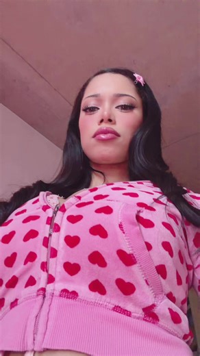 oki wait i luvvvv the hoodie w my softer style #jennifersbody | jenifers body