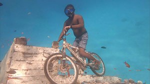 The Maavahi Surf Charter is spending the surf season exploring the Maldivian Outer Atolls. Check out everything that this vessel has to offer for your next surf trip! | World Surfaris