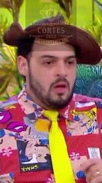 Matheus Ceará tells a joke about his grandfather not being able to go, and Carlos Alberto bursts ...