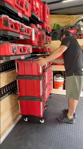 Integral Truck - Rolling Stack Locks Installation #IntegralTruck