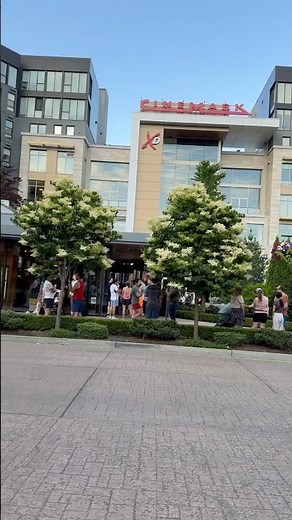 😎 Seattle, Cinemark!! #seattle #cinemark #kirkland