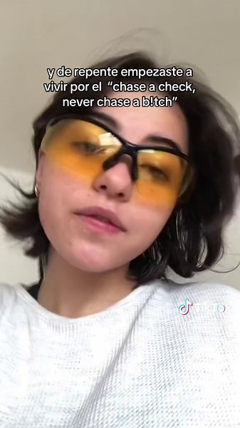 Chase a Check, Never Chase a B!tch - Future (Español)