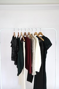 10K views · 27 reactions | Which one are you adding to your wishlist?  #ShortStoryBox #FashionSubscriptionBox #PetiteStyle #PetiteFashion #HolidayStyle #HolidayStyleInspo | Short Story | Facebook