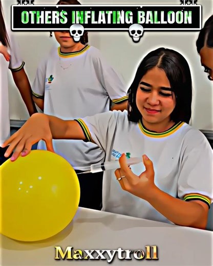 Others inflating balloon vs The last guy ☠️