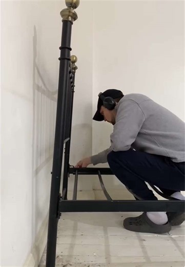 Bedroom Declutter for a Fresh Start in the New Year