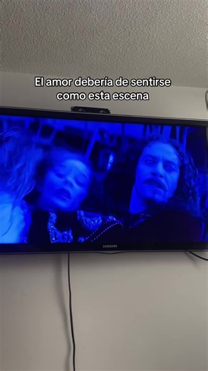 Romantic Kiss Scene from Peter Pan 2003