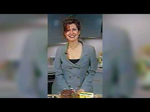 (1999) Amy Grant talks about her Famous Mud Puddle Cookies and Divorce with Gary Chapman