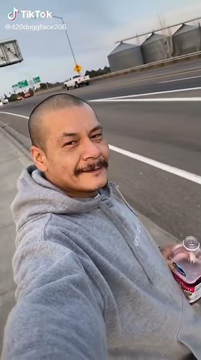 Cholo skateboarding to Fleetwood Mac