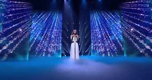BGT 2022 - Loren Allred steps out of the shadows to give a POWERHOUSE Performance | Semi-Finals |